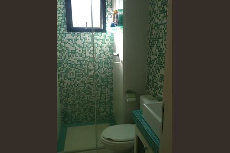 Apartamento à venda com 55m², 2 quartos e sem vaga Apartamento à venda com 55m², 2 quartos e sem vagaBanheiro