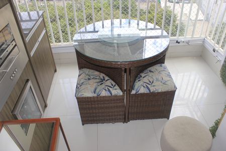 Apartamento à venda com 71m², 3 quartos e 2 vagasVaranda 