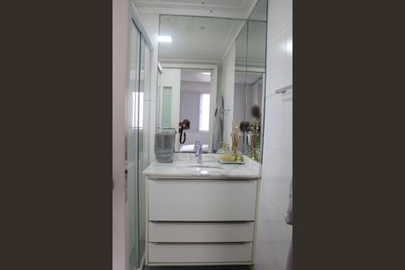 Apartamento à venda com 71m², 3 quartos e 2 vagasBanheiro da Suíte 