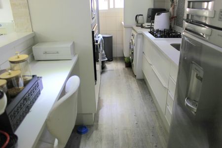 Apartamento à venda com 71m², 3 quartos e 2 vagasCozinha 