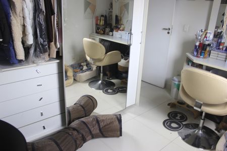 Apartamento à venda com 71m², 3 quartos e 2 vagasQuarto 2