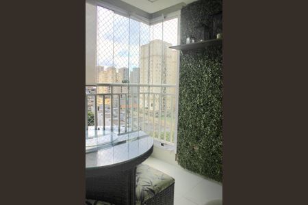 Apartamento à venda com 71m², 3 quartos e 2 vagasVaranda 