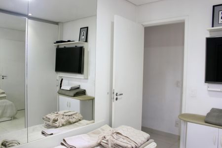 Apartamento à venda com 71m², 3 quartos e 2 vagasQuarto 1