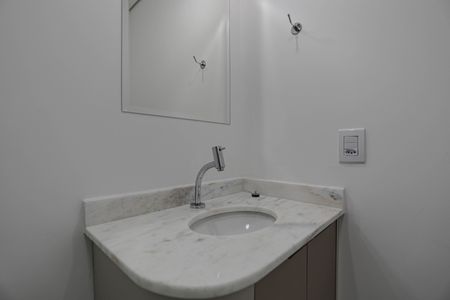 Apartamento para alugar com 70m², 3 quartos e 2 vagasBanheiro