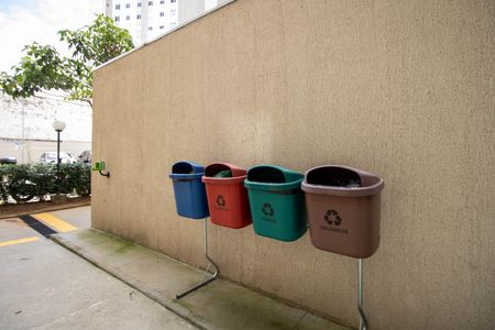 Apartamento à venda com 42m², 2 quartos e sem vaga Apartamento à venda com 42m², 2 quartos e sem vagaLixeira