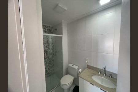 Apartamento para alugar com 63m², 2 quartos e 2 vagasBanheiro