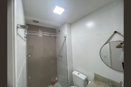 Apartamento para alugar com 63m², 2 quartos e 2 vagasBanheiro