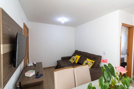 Apartamento à venda com 42m², 2 quartos e 1 vaga Apartamento à venda com 42m², 2 quartos e 1 vagaSala
