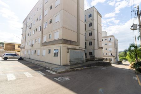 Apartamento à venda com 42m², 2 quartos e 1 vaga Apartamento à venda com 42m², 2 quartos e 1 vagaFachada
