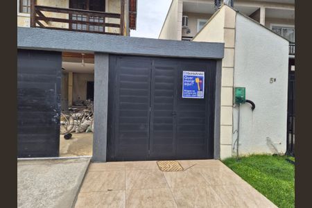 Casa de condomínio para alugar com 300m², 2 quartos e 3 vagas Casa de condomínio para alugar com 300m², 2 quartos e 3 vagasFachada