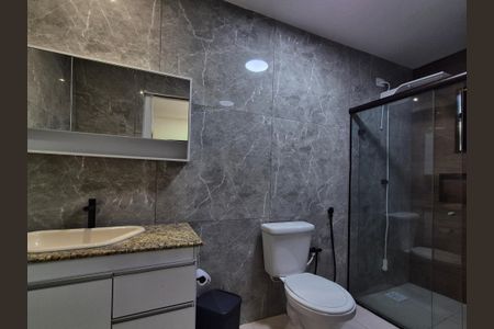 Casa de condomínio para alugar com 300m², 2 quartos e 3 vagas Casa de condomínio para alugar com 300m², 2 quartos e 3 vagasBanheiro suite