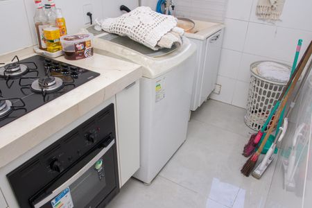 Apartamento para alugar com 47m², 2 quartos e 1 vagaÁrea de Serviço