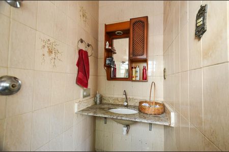 Apartamento à venda com 250m², 5 quartos e 1 vagaBanheiro Suíte