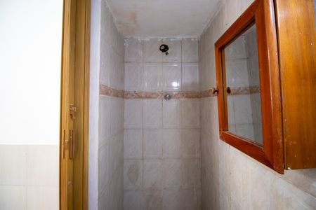 Apartamento para alugar com 80m², 3 quartos e sem vaga Apartamento para alugar com 80m², 3 quartos e sem vagaBanheiro da Suíte