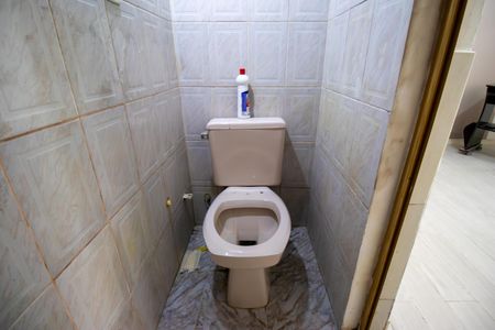 Apartamento para alugar com 80m², 3 quartos e sem vaga Apartamento para alugar com 80m², 3 quartos e sem vagaBanheiro da Suíte