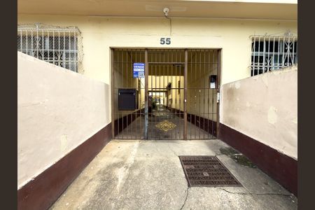 Apartamento para alugar com 80m², 3 quartos e sem vaga Apartamento para alugar com 80m², 3 quartos e sem vagaPlaca