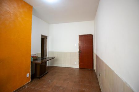 Sala de apartamento à venda com 3 quartos, 80m² em Olaria, Rio de Janeiro