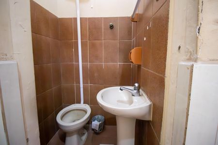 Apartamento para alugar com 80m², 3 quartos e sem vaga Apartamento para alugar com 80m², 3 quartos e sem vagaBanheiro de serviço