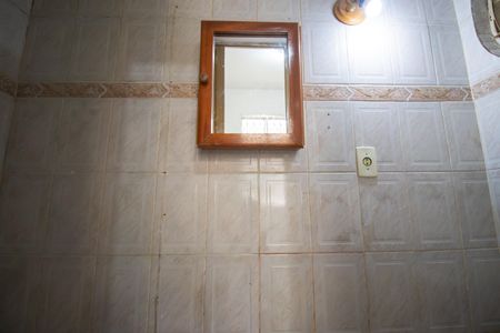 Apartamento para alugar com 80m², 3 quartos e sem vaga Apartamento para alugar com 80m², 3 quartos e sem vagaBanheiro da Suíte