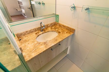 Apartamento para alugar com 60m², 2 quartos e 1 vaga