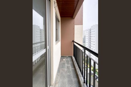 Apartamento para alugar com 75m², 3 quartos e 1 vagaSacada