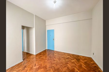 Apartamento à venda com 1 quarto, 32m² em Catete, Rio de Janeiro