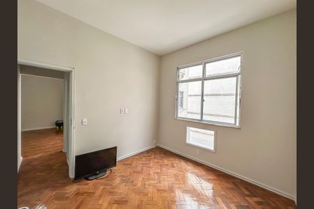 Apartamento à venda com 1 quarto, 32m² em Catete, Rio de Janeiro