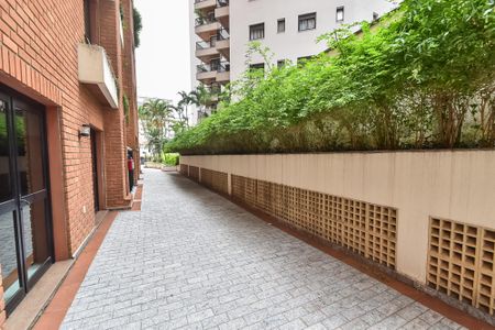 Apartamento à venda com 70m², 2 quartos e 1 vagaÁrea comum