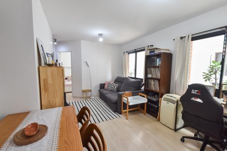 Apartamento à venda com 70m², 2 quartos e 1 vagaSala