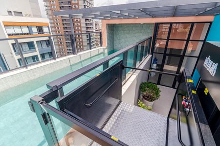 Studio para alugar com 25m², 1 quarto e sem vagaÁrea comum - Piscina
