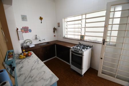 Casa à venda com 181m², 3 quartos e 1 vagaCozinha