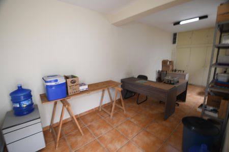 Casa à venda com 181m², 3 quartos e 1 vagaQuarto de Serviço