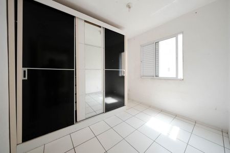 Quarto 2 de apartamento para alugar com 2 quartos, 53m² em Jardim Brasilia (zona Leste), São Paulo
