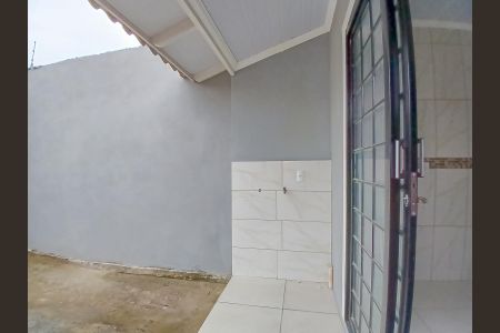 Área de serviço/Fundos de casa à venda com 3 quartos, 179m² em Mato Grande, Canoas
