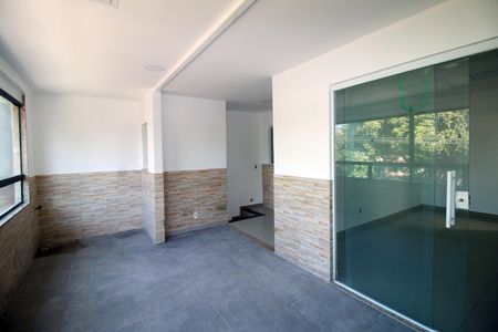 Casa para alugar com 180m², 3 quartos e 3 vagasVaranda