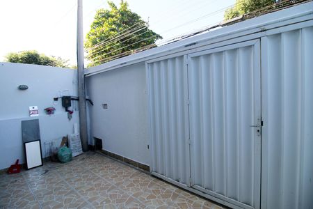 Casa para alugar com 180m², 3 quartos e 3 vagasQuintal e garagem