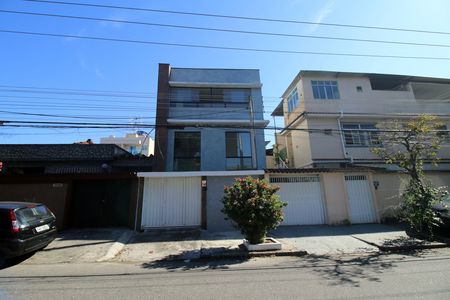 Casa para alugar com 180m², 3 quartos e 3 vagasFachada da casa