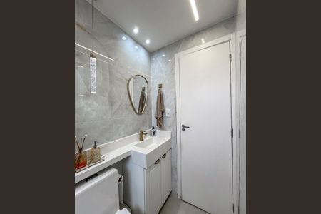 Apartamento para alugar com 42m², 2 quartos e sem vagaBanheiro