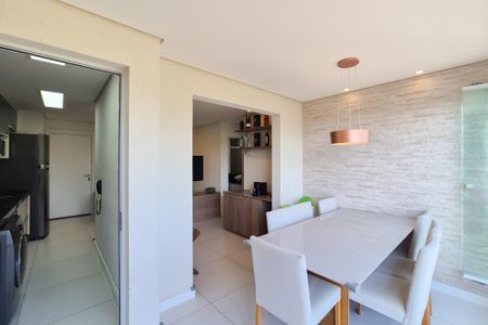 Apartamento à venda com 63m², 2 quartos e 2 vagasVaranda da Sala