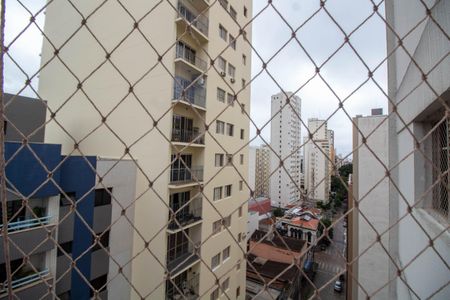 VISTA DA SACADA de apartamento para alugar com 1 quarto, 79m² em Centro, Campinas