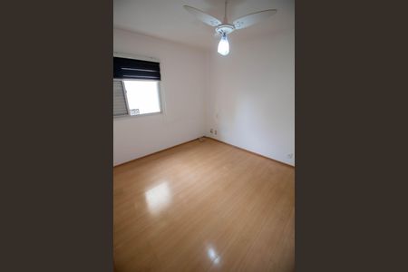 QUARTO  de apartamento para alugar com 1 quarto, 79m² em Centro, Campinas