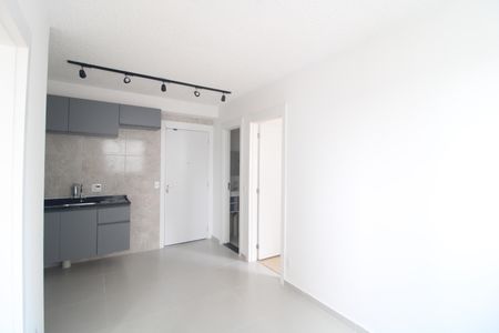 Sala de apartamento para alugar com 2 quartos, 34m² em Jardim Sabara, São Paulo