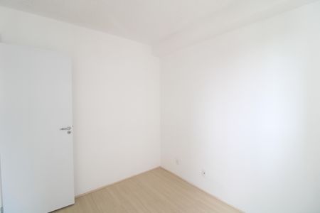 Quarto 1 de apartamento para alugar com 2 quartos, 34m² em Jardim Sabara, São Paulo