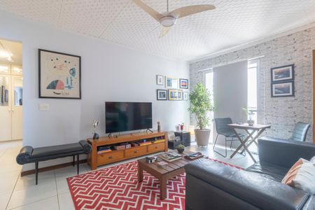 Sala de apartamento à venda com 2 quartos, 63m² em Vila Olímpia, São Paulo