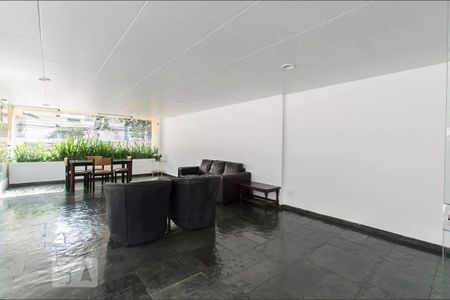 Apartamento à venda com 63m², 2 quartos e 1 vaga Apartamento à venda com 63m², 2 quartos e 1 vagaÁrea comum - Salão de festas