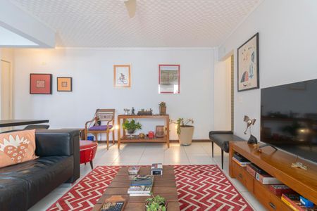 Apartamento à venda com 63m², 2 quartos e 1 vaga Apartamento à venda com 63m², 2 quartos e 1 vagaSala