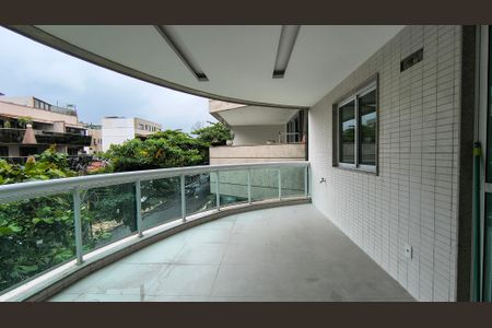 Varanda de apartamento para alugar com 3 quartos, 1000m² em Recreio dos Bandeirantes, Rio de Janeiro