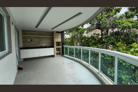 Varanda  de apartamento para alugar com 3 quartos, 1000m² em Recreio dos Bandeirantes, Rio de Janeiro