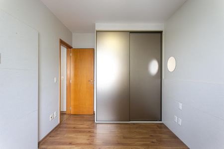 Apartamento à venda com 54m², 2 quartos e 1 vaga Apartamento à venda com 54m², 2 quartos e 1 vagaQuarto 1