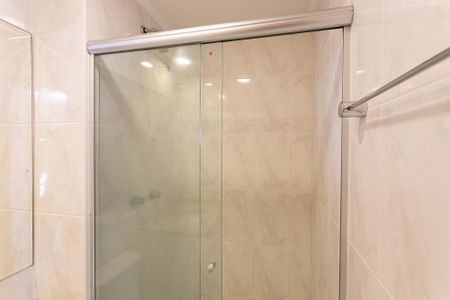 Apartamento à venda com 54m², 2 quartos e 1 vaga Apartamento à venda com 54m², 2 quartos e 1 vagaBanheiro